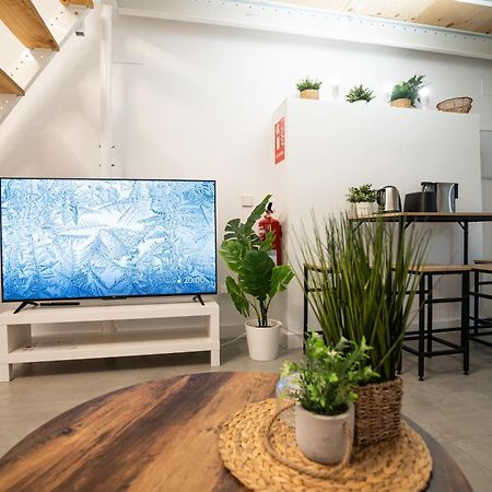 Loft A 10 Min Del Centro Historico De Madrid A Apartment Bagian luar foto